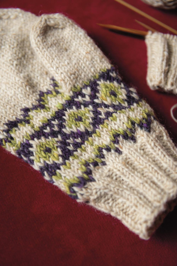 Gardenia- patroongebreide wanten