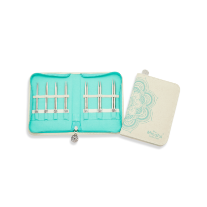 Mindfull Kindness - set met korte naaldpunten - 7 paar naaldpunten en accessoires