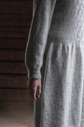 Törnrosa – Doornroosje jurk met lange mouwen