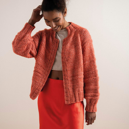 Astoria - vest met ribbels en raglanmouwen 