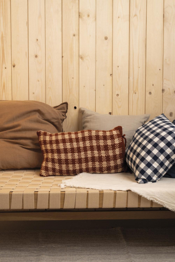 Hazelwood Halo Pillow - kussen met een schotse rut