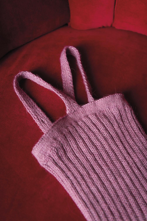 Geranium- babybroek met bretels