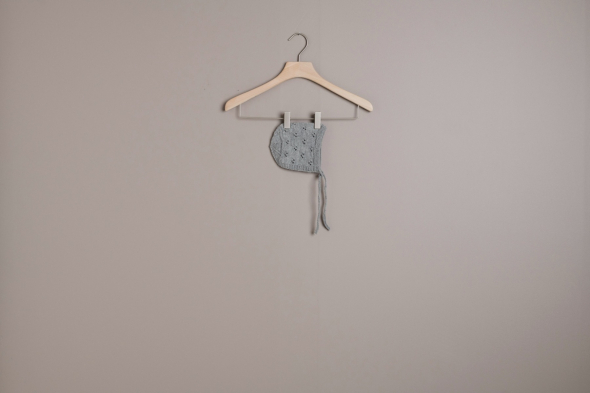 Lissabon – muts met gatenpatroon